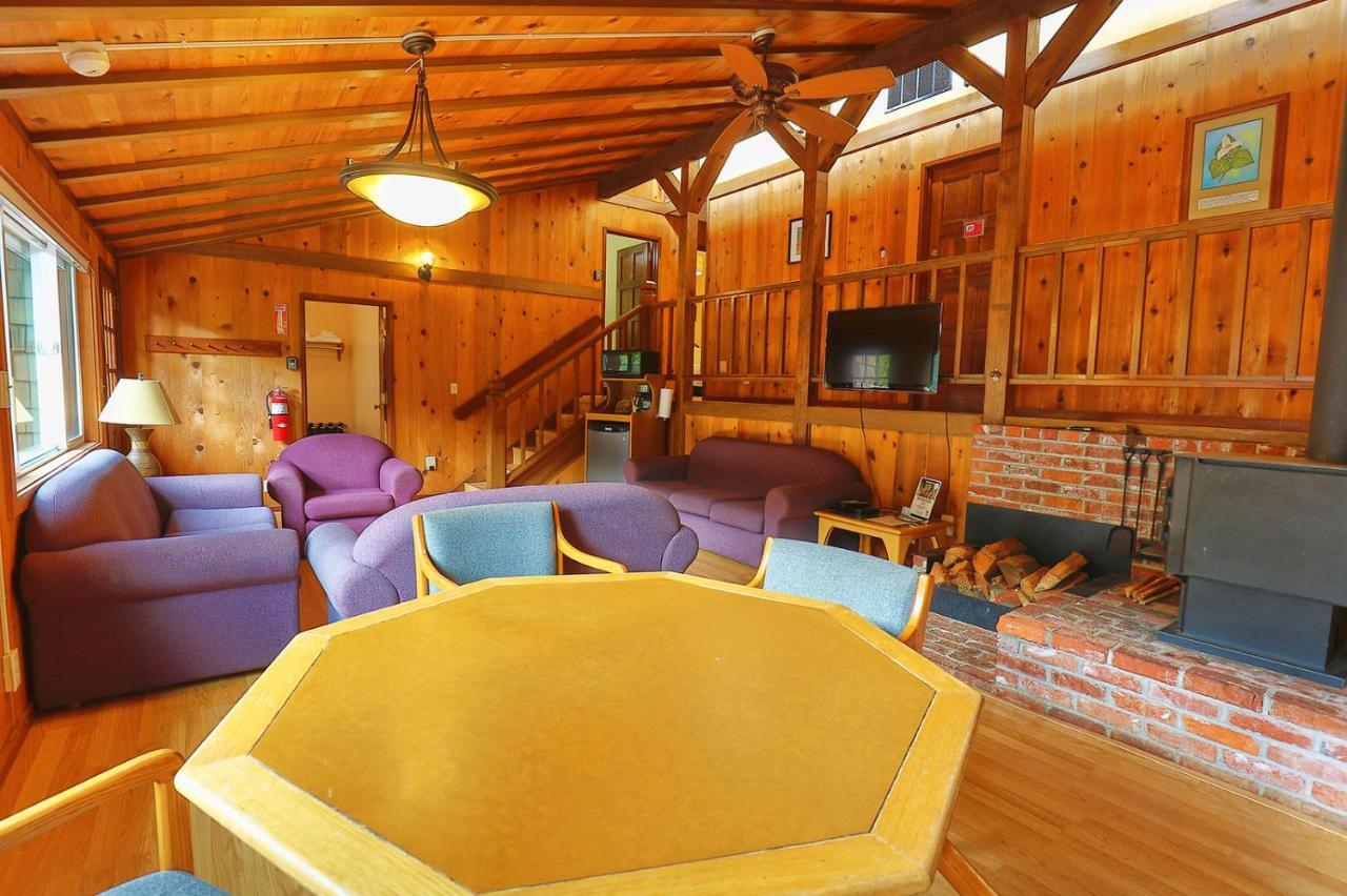 Silver Falls Lodge & Conference Center Sublimity Esterno foto